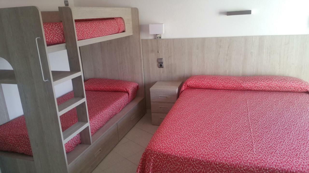 Hotel Can Catala L' Escala Luaran gambar
