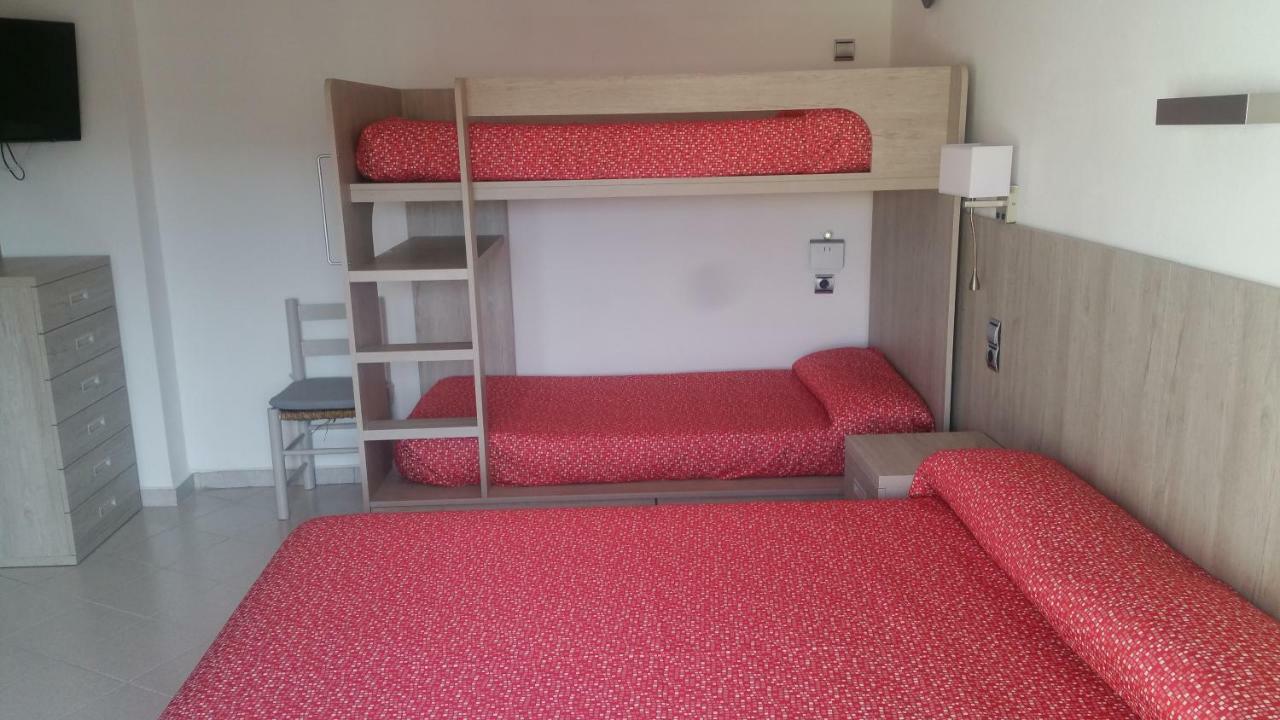 Hotel Can Catala L' Escala Luaran gambar